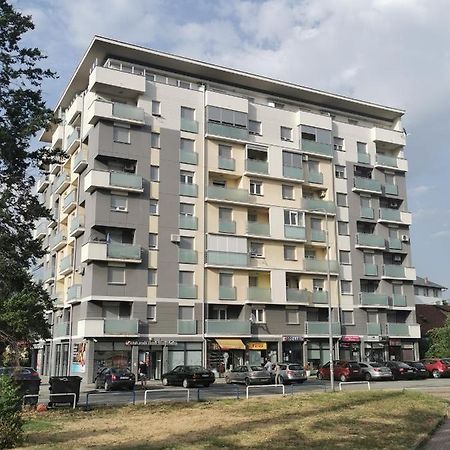 Apartman Bella Apartment โดโบย ภายนอก รูปภาพ
